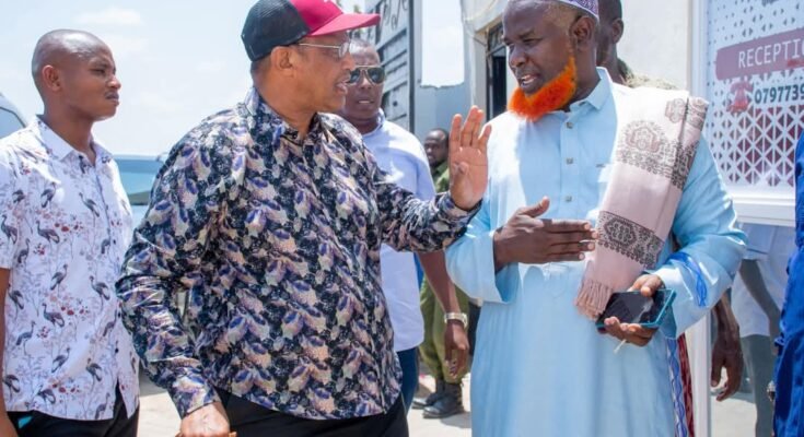 Governor Nathif J. Adam Leads Garissa Elders in Apology to Wardhey Community in Tana River County